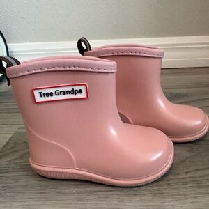 Tree Grandpa Pink Rainboots